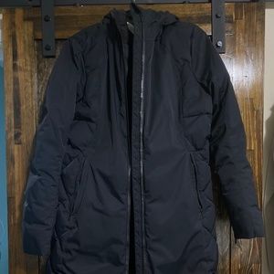 Fluff the cold LuLu Lemon Parka